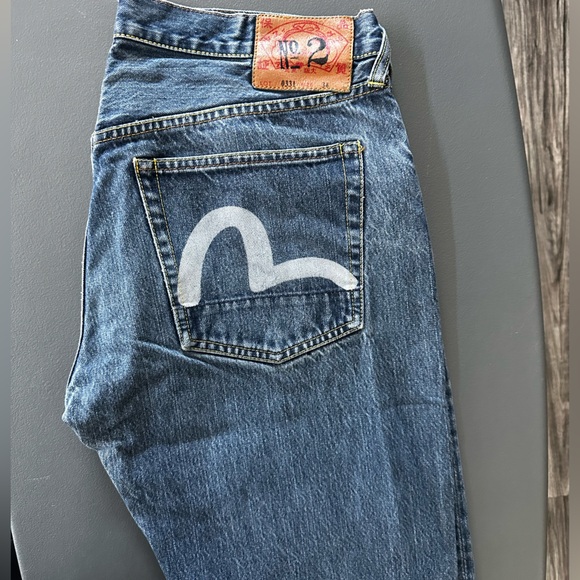 Evisu Jeans - Classic Light Wash - White Daicock Logo - Picture 3 of 4